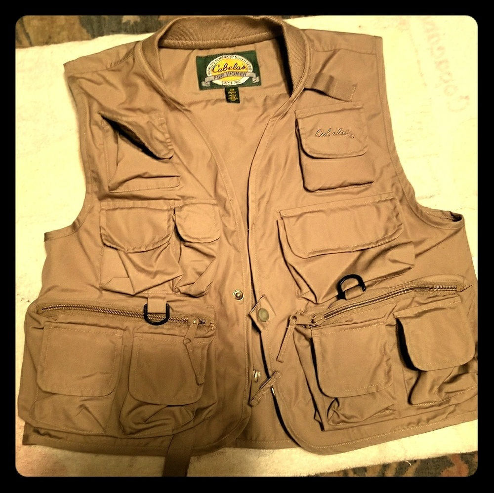 Women's 9 pocket Fly fishing vest